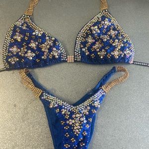 Figure suit, royal blue, gold connectors, gold AB and blue stones